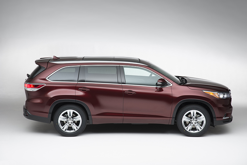 2014_Toyota_Highlander_008