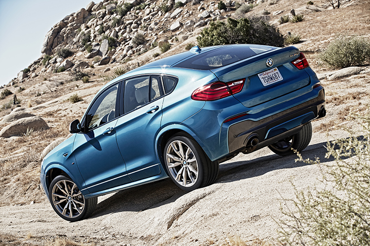 bmw_x4_m_3