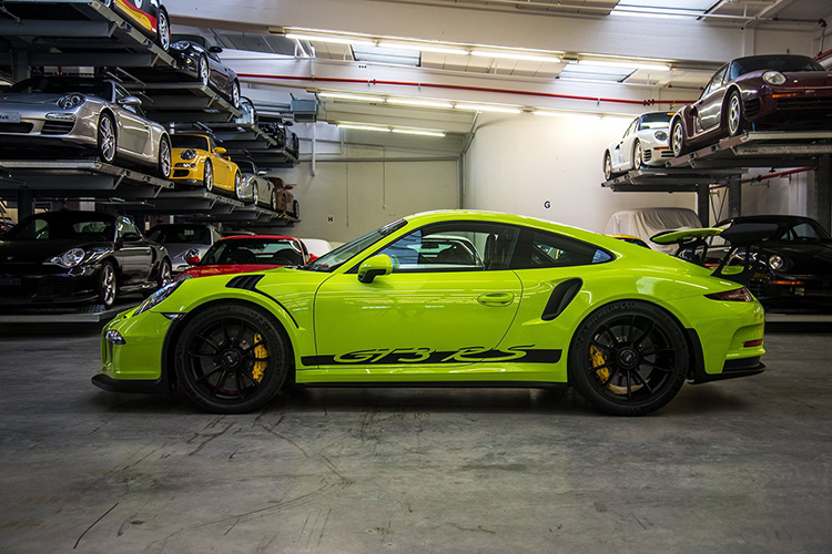 porsche-911-gt3-rs-exclusive-1