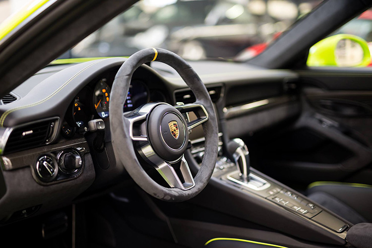 porsche-911-gt3-rs-exclusive-5