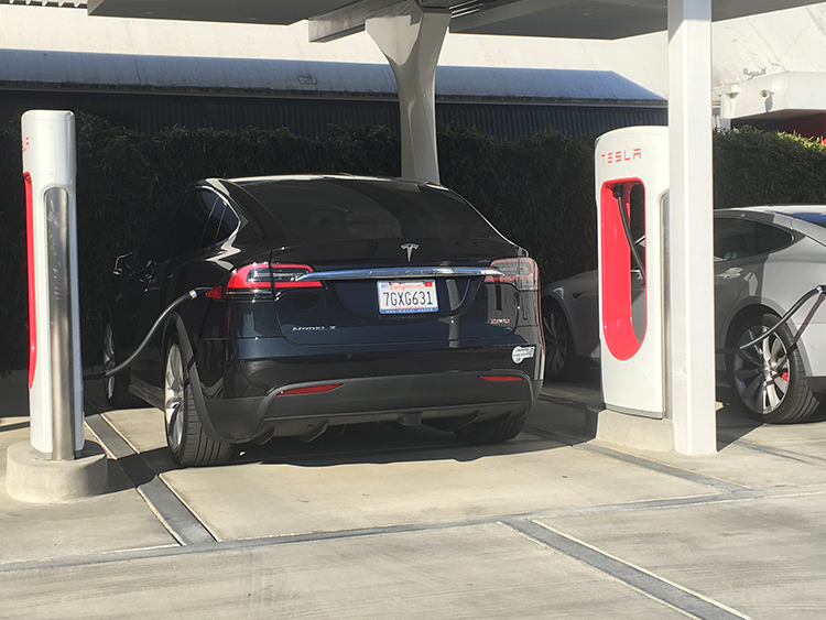 tesla_model_x_musk_4