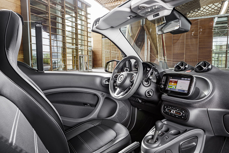 smart fortwo cabrio, prime, black to yellow / titania grey matt