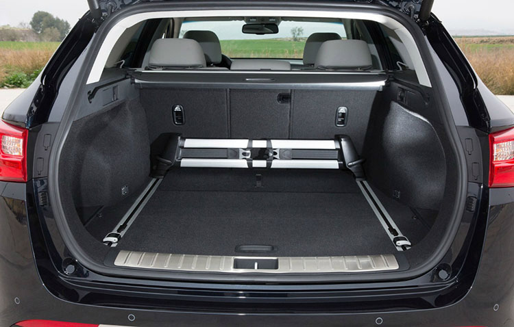 2016-kia-optima-sportswagon-geneva-15