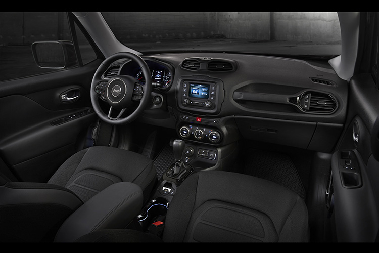 Jeep-Renegade-Dawn-of-Justice-3