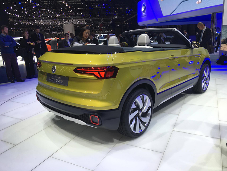 2016-geneva-live-volkswagen-8