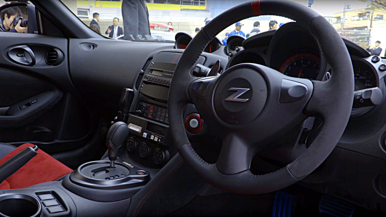 nissan-370z-police-23-05-2016-2
