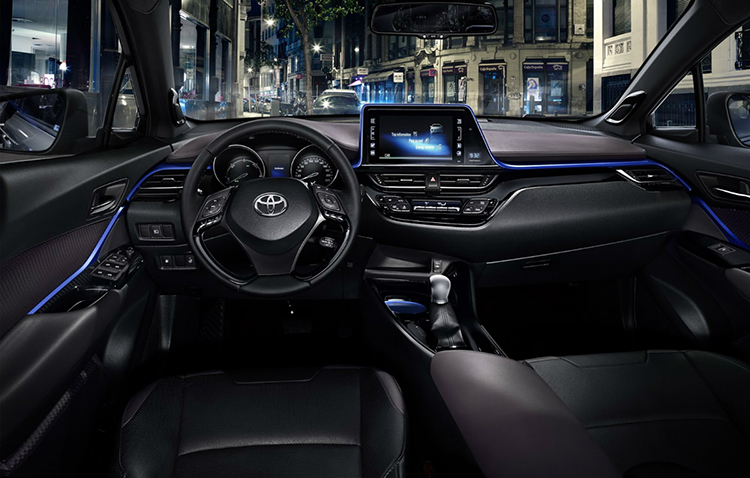 interior-toyota-c-hr-12