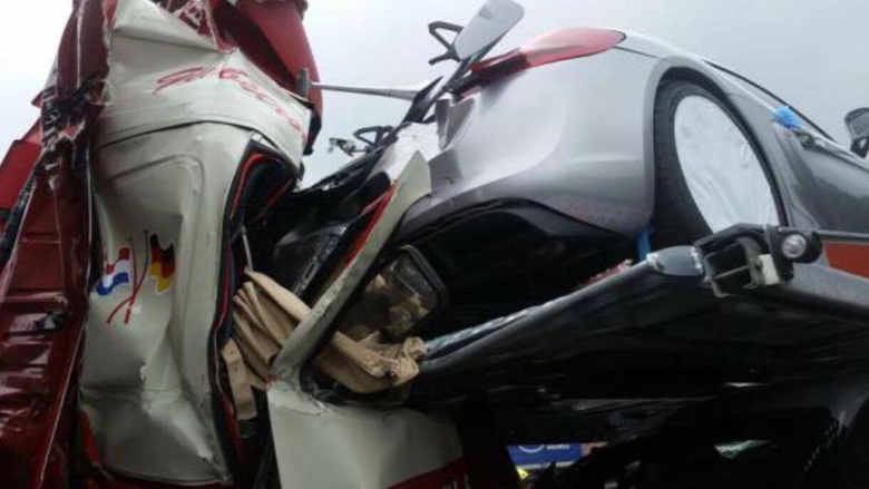 porsche-crash-07-06-2016-3