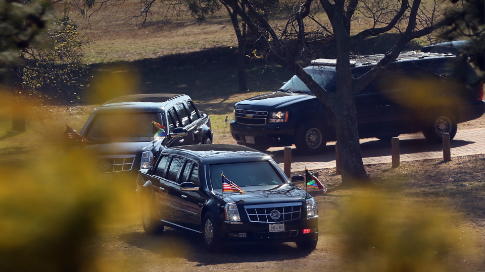 limo-cadillac-15-08-2016