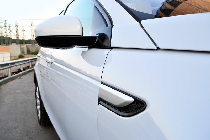 lr-discovery-sport-test-08-2016-12