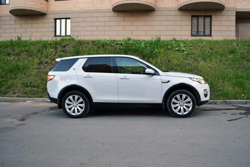 lr-discovery-sport-test-08-2016-19