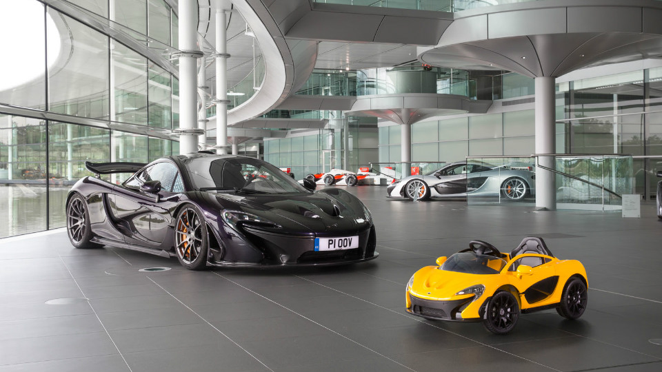 mclaren-p1-igrushka-28-09-2016-2