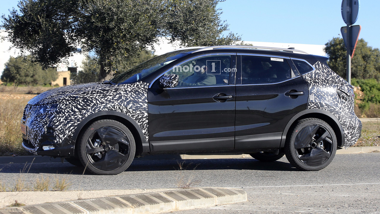 Nissan Qashqai 2018-20-01-2017 (1)