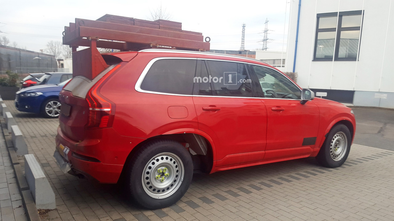 volvo-xc-90-30-01-2017 (2)