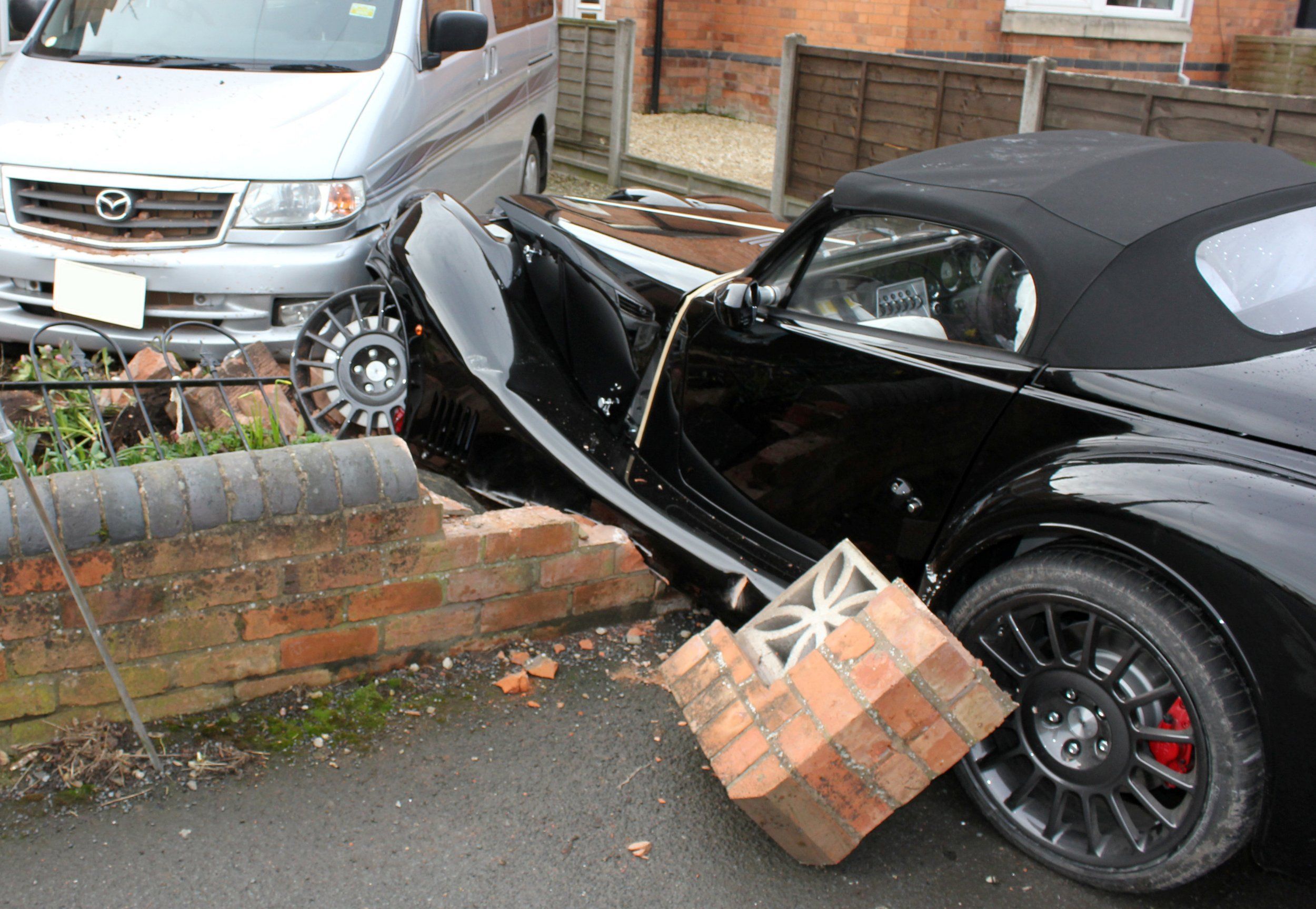 Morgan Aero 8-03-03-2017 (2)