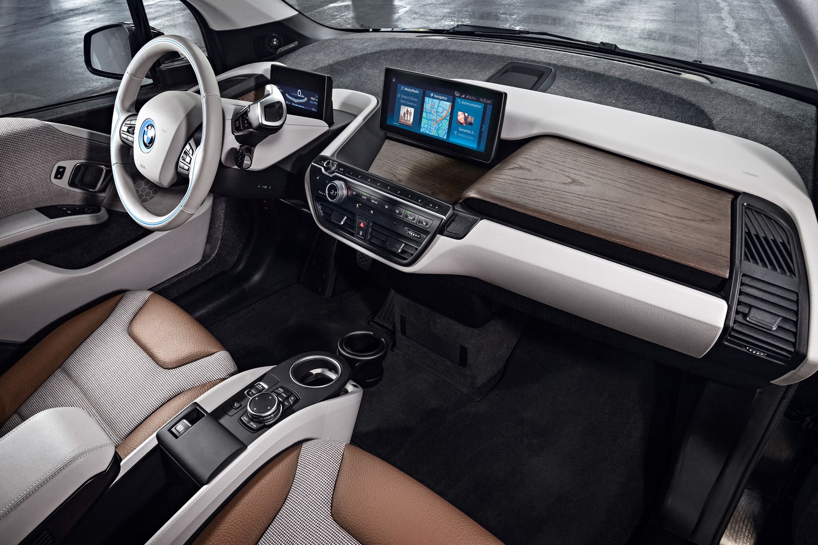 2018-BMW-i3-57