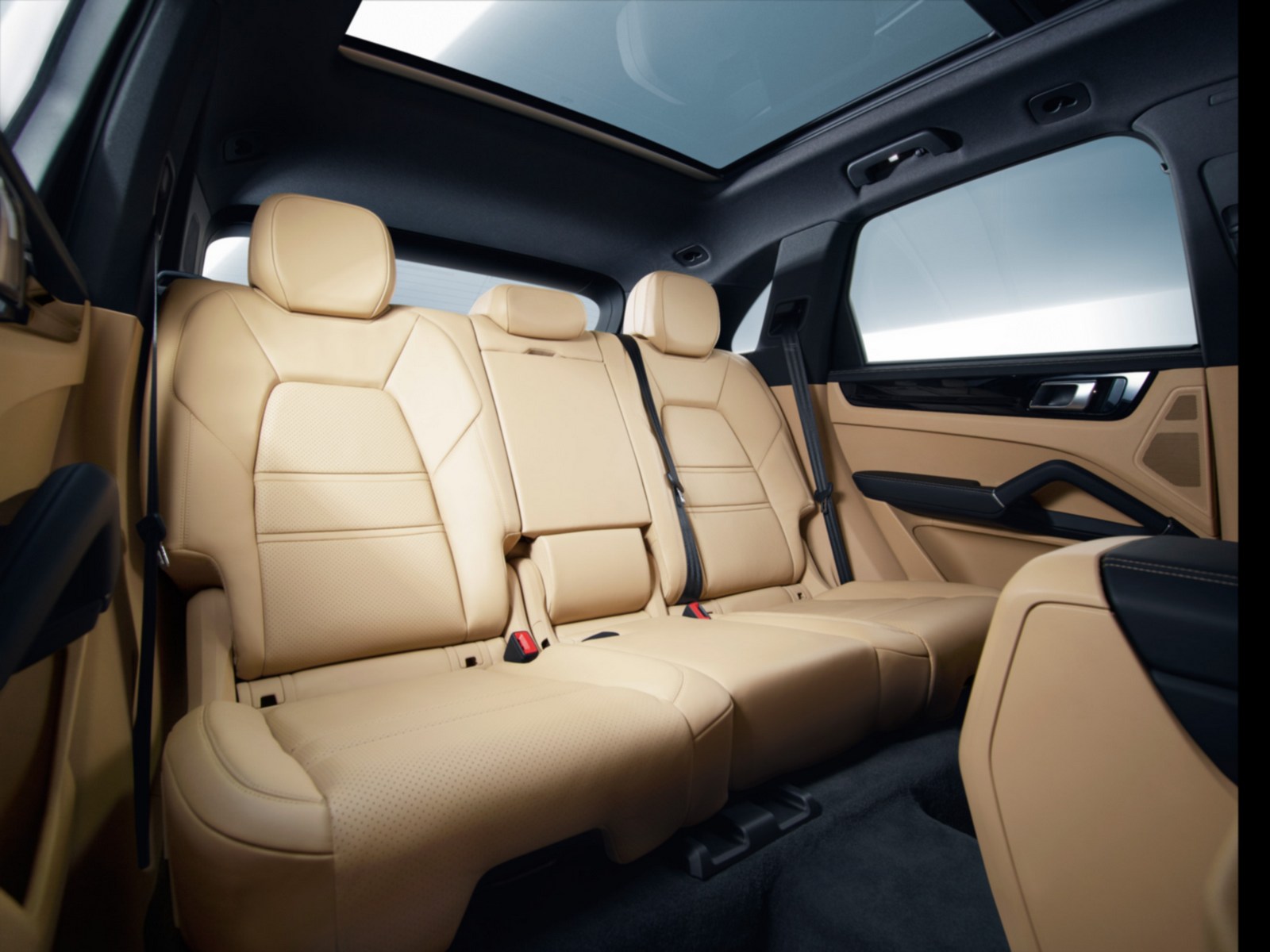 Porsche-Cayenne-24