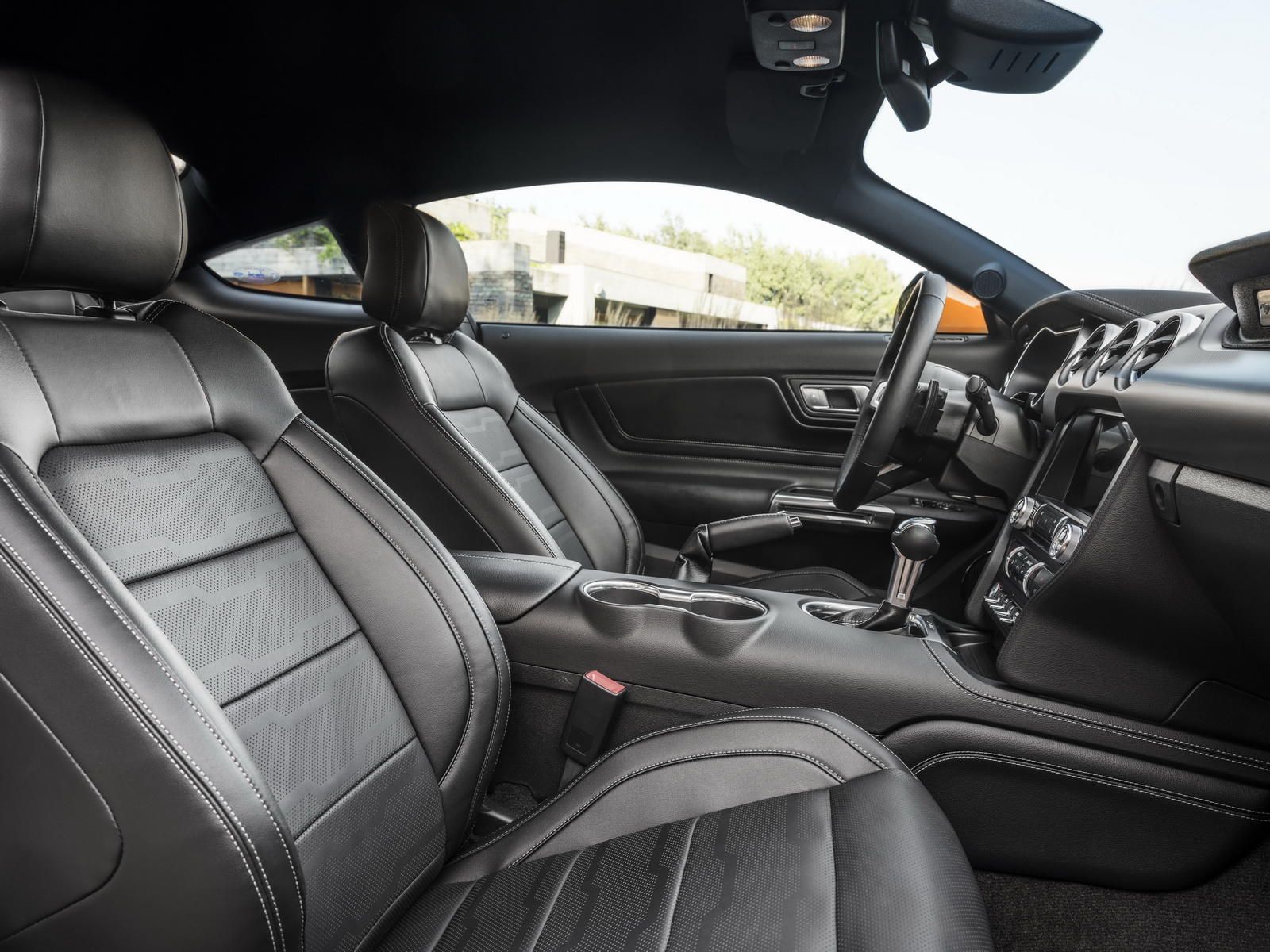 2018-ford-mustang-europe-45
